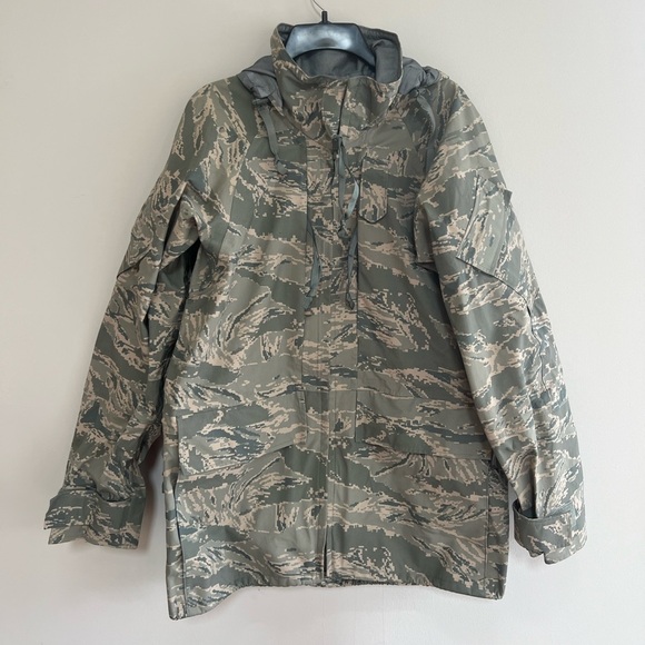 USAF Parka, All-Purpose Camouflage APECS Air Force Tiger Stripe Size Small Reg - Picture 1 of 12